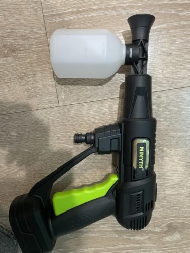 MIMYTH Cordless Power Washer; 990 PSI Cordless Pressure Washer with Battery&Charger & 6-in-1 Nozzle; powerwashers for Home; Portable Power Washer for car wash, Yard (990PSI) photo review