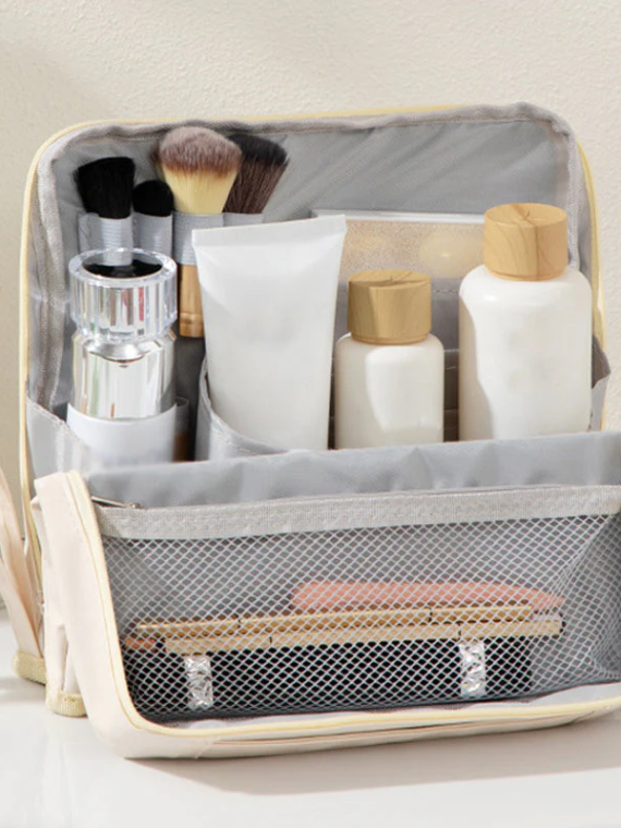💄40% OFF NOW! 👜 Handheld Partitioned Cosmetic Bag – Multi-compartment, Lightweight & Stylish Design ✨